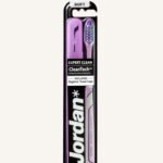 Jordan Expert Clean Soft Toothbrush + Travel case