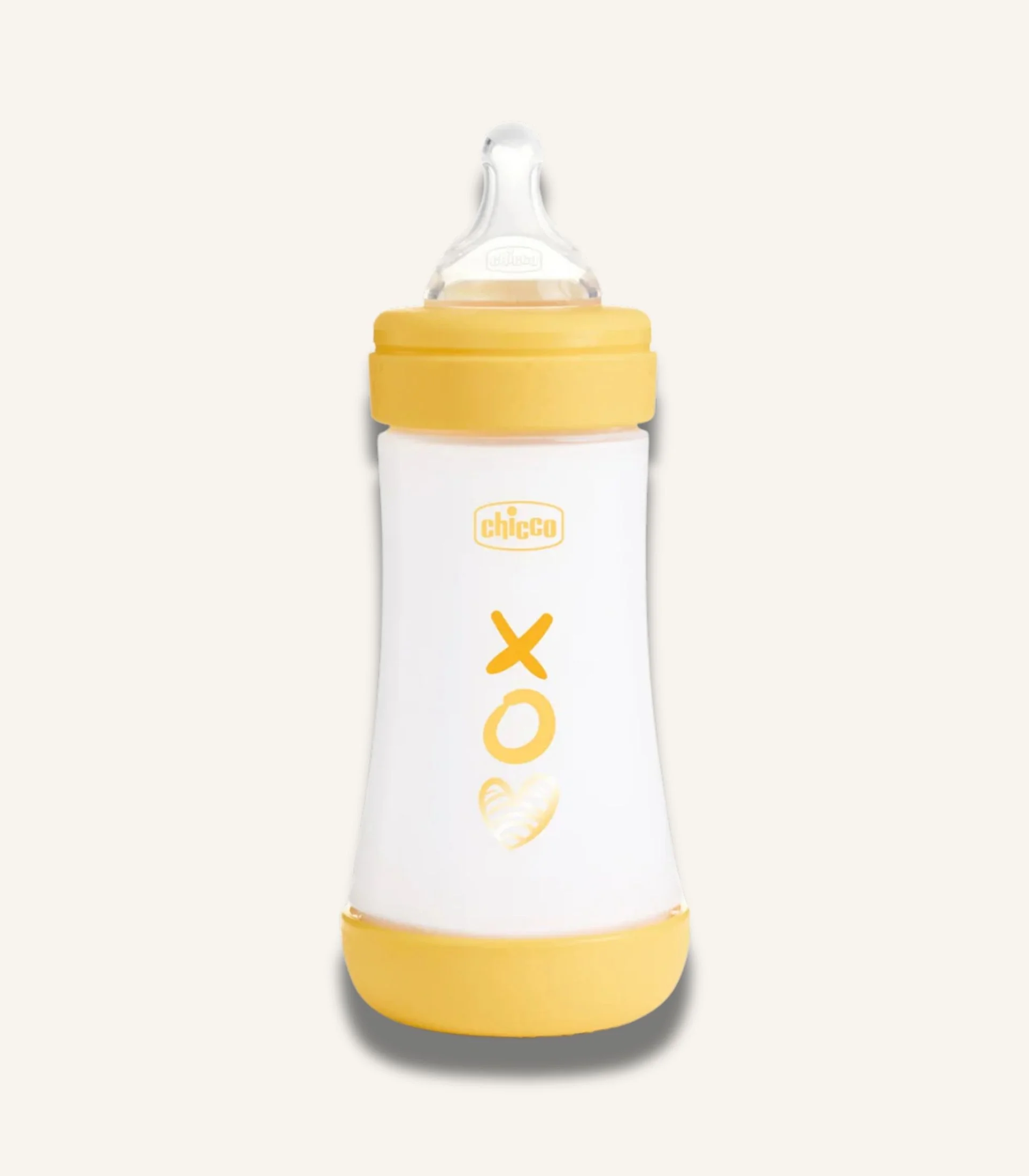 IMG_4680 Chicco Perfect 5 Baby Bottle Medium Flow Anti Colic Silicone Teat 240ml, Yellow - الصورة 1