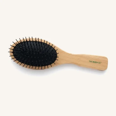 BIG OVAL BEECH HAIR BRUSH